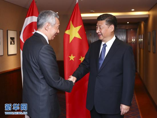 7��6�գ�������ϯϰ��ƽ�ں�������¼��������������� �»������л������